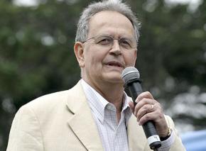 Peter Camejo